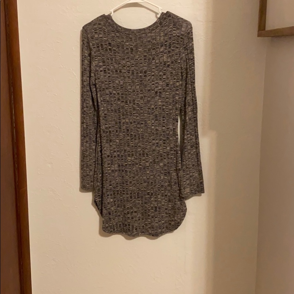 Tunic - Picture 3 of 3